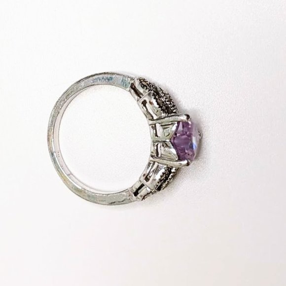 Heart Shaped Alexandrite Gem Stone Ring size 7.5 - Picture 2 of 3